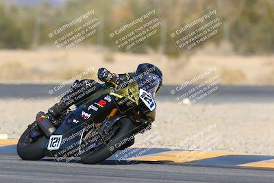 media/Jan-14-2024-SoCal Trackdays (Sun) [[2e55ec21a6]]/Turn 6 (125pm)/